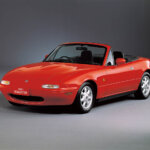 red first gen mazda miata